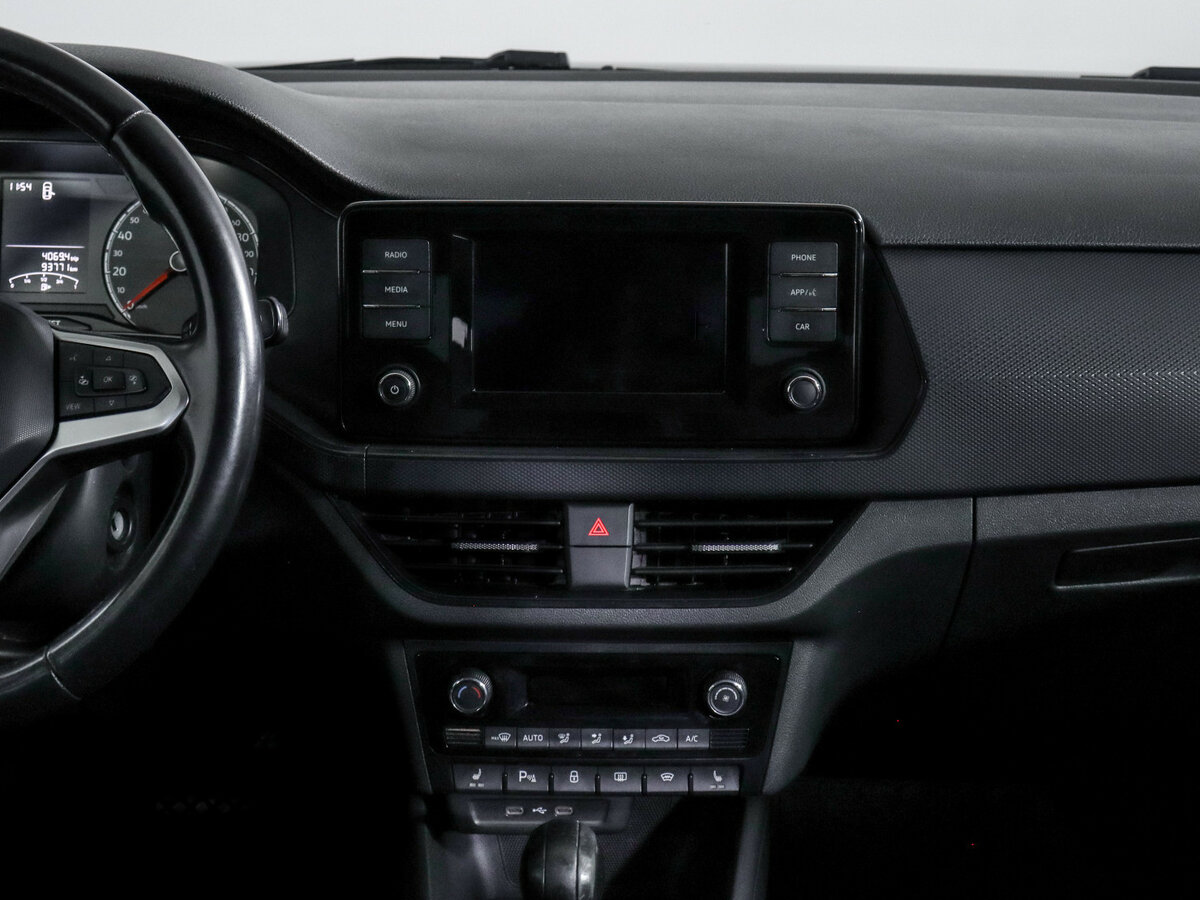 Б/У Фольксваген Поло 2021 года. Фото: #10