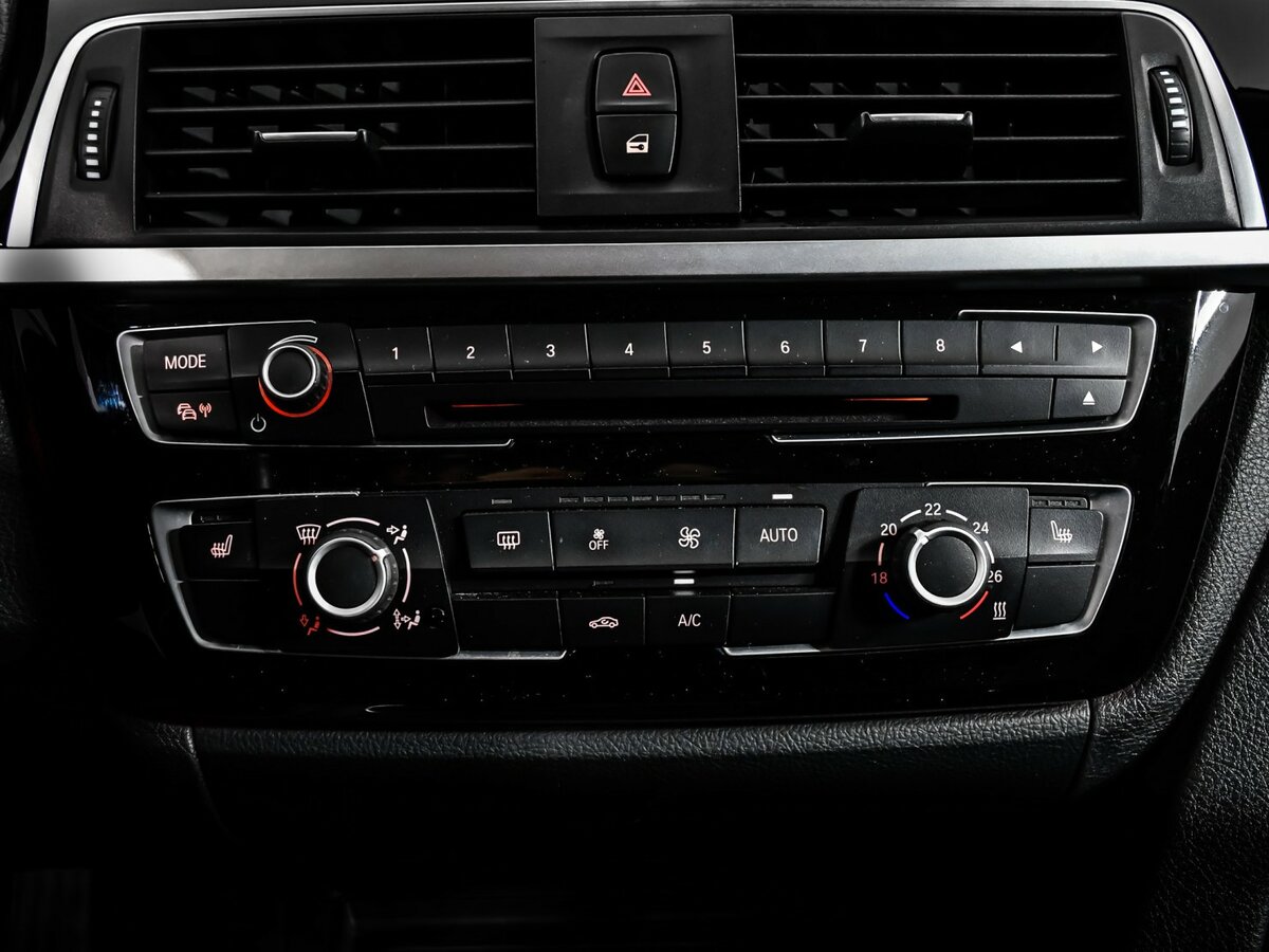 Б/У БМВ 3 серии 2017 года. Фото: #15