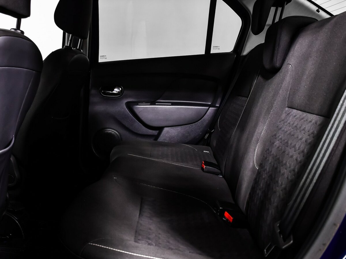 Б/У Рено Логан 2018 года. Фото: #11