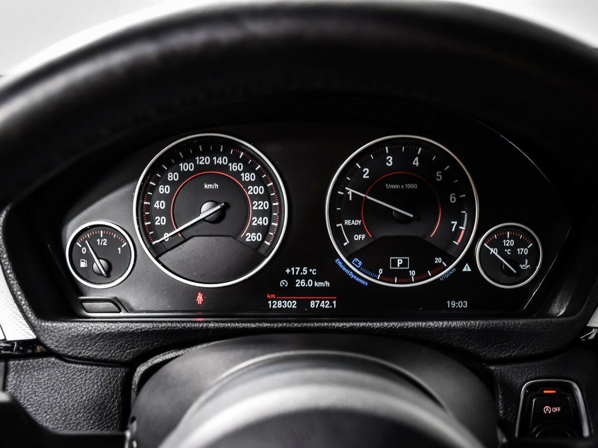 Б/У БМВ 3 серии 2016 года. Фото: #9