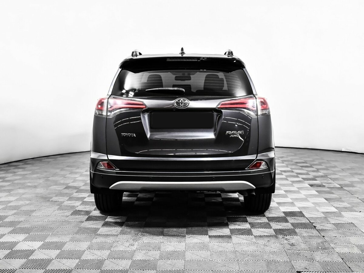 Б/У Тойота Рав4 2016 года. Фото: #4