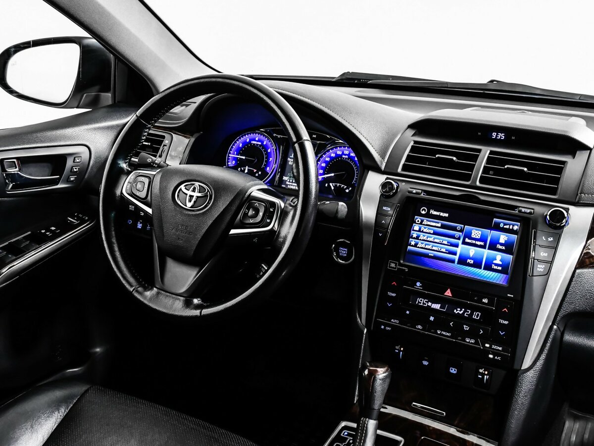 Б/У Тойота Камри 2016 года. Фото: #6