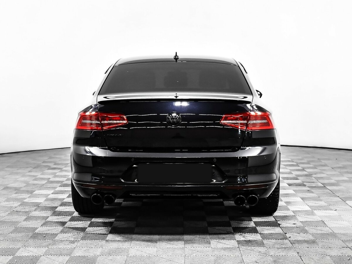 Б/У Фольксваген Пассат 2018 года. Фото: #4