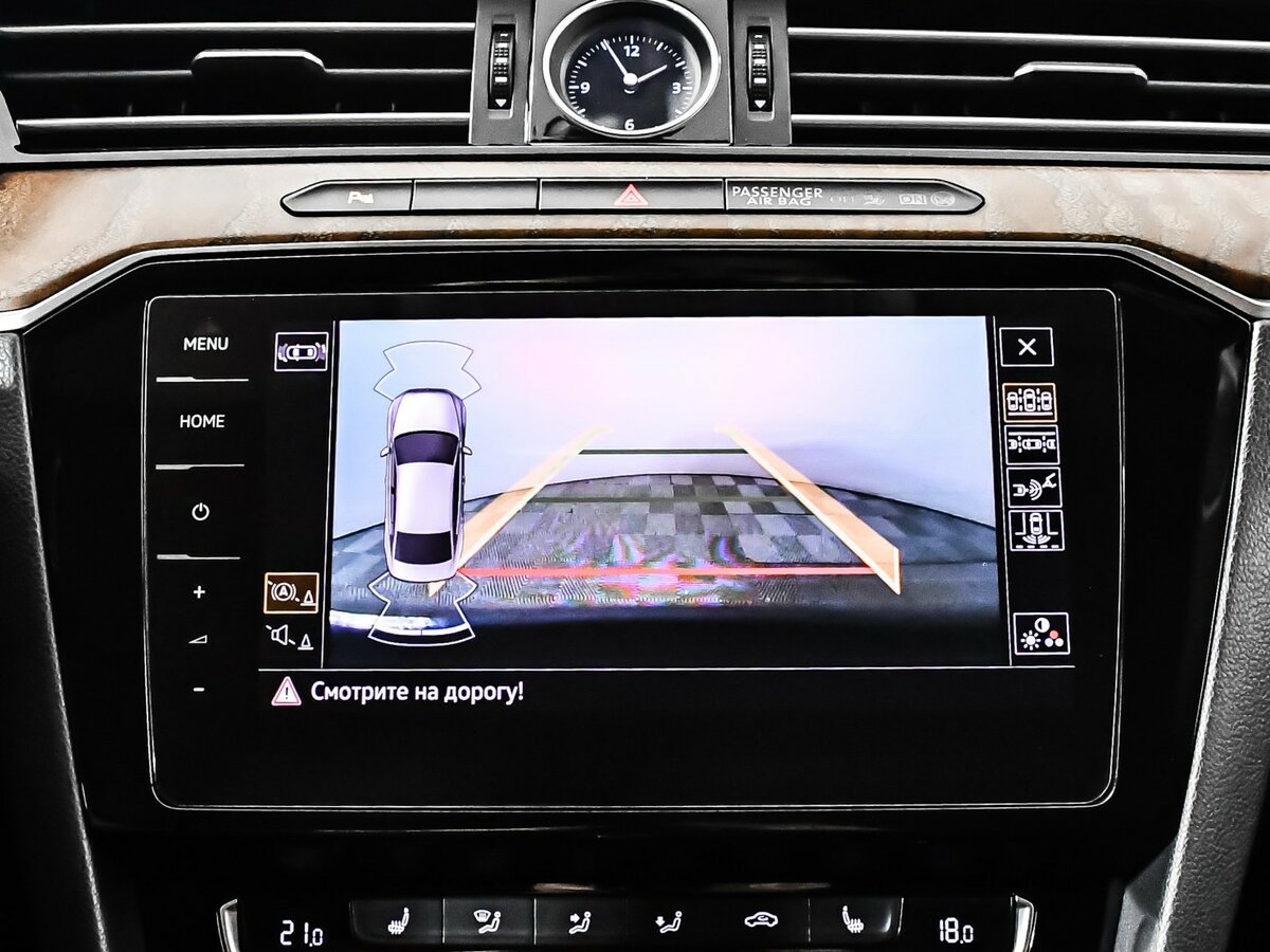 Б/У Фольксваген Пассат 2018 года. Фото: #11