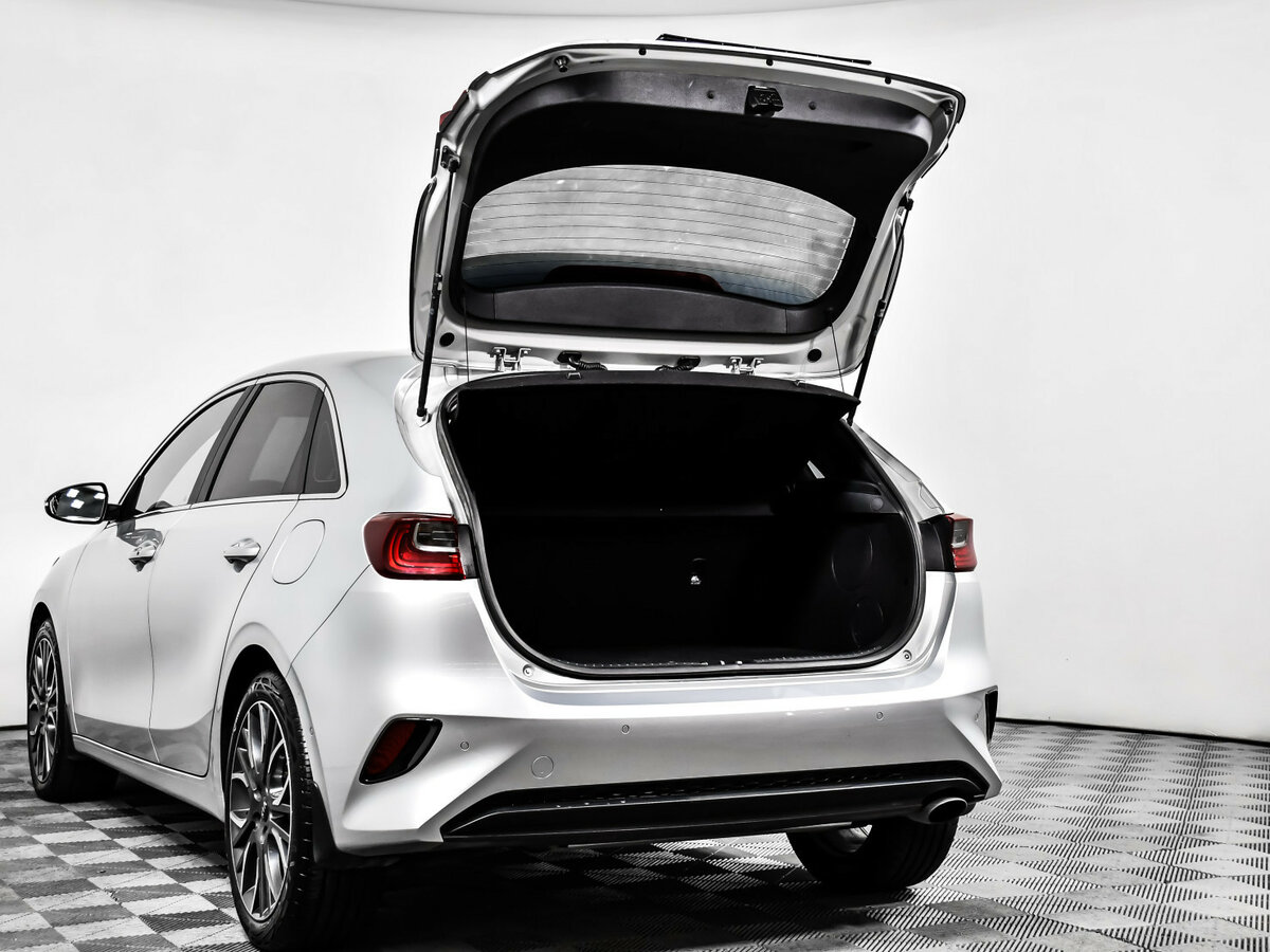 Б/У Киа Сид 2018 года. Фото: #14