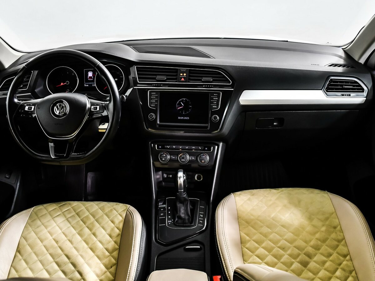 Б/У Фольксваген Тигуан 2017 года. Фото: #9