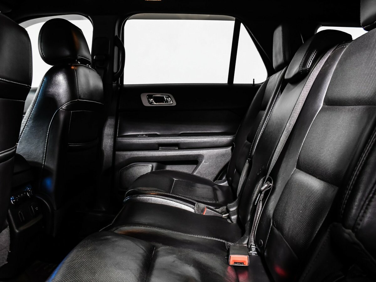 Б/У Форд Експлорер 2013 года. Фото: #9