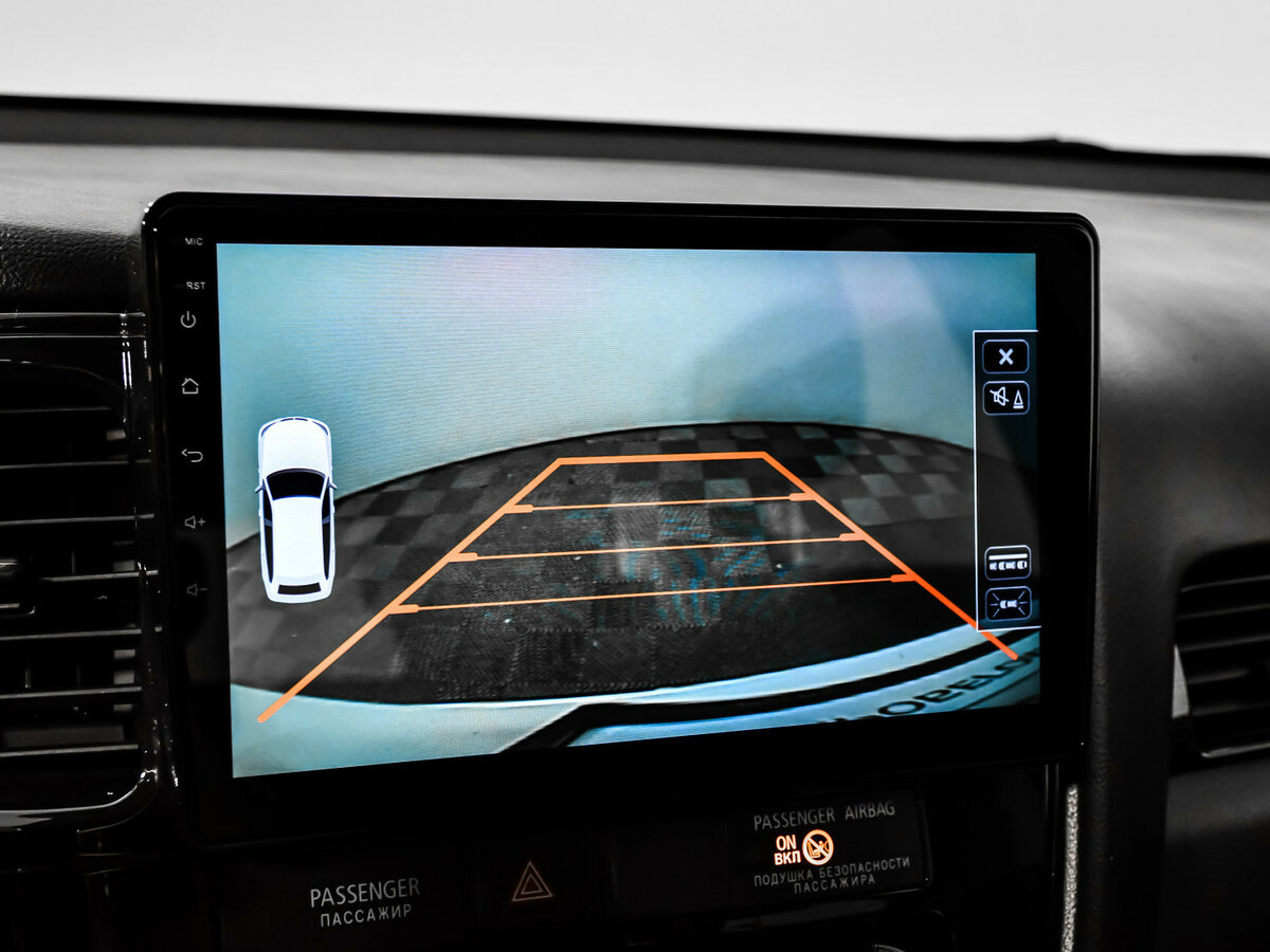 Б/У Митсубиши Оутлэндер 2016 года. Фото: #11