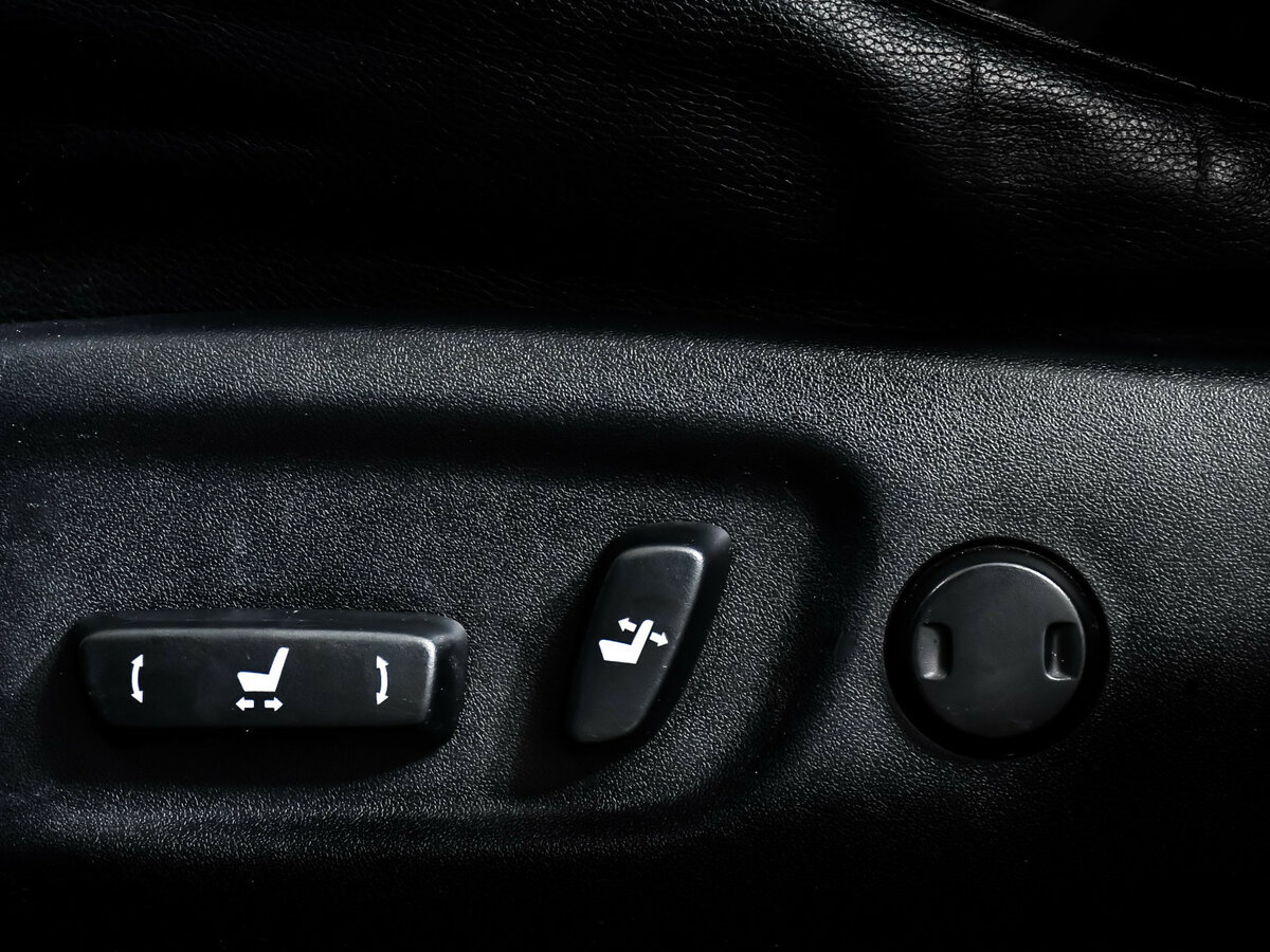 Б/У Тойота Рав4 2013 года. Фото: #11