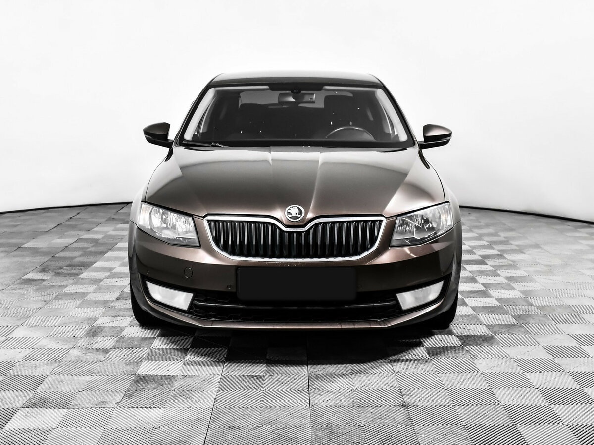 Б/У Шкода Октавия 2014 года. Фото: #1