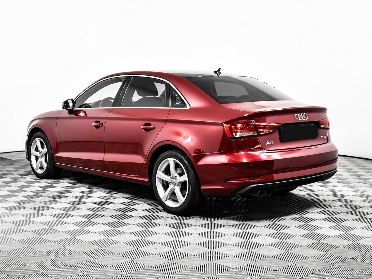 Б/У Ауди А3 2017 года. Фото: #5