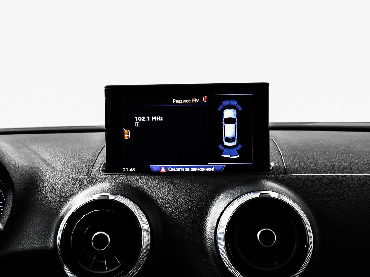 Б/У Ауди А3 2017 года. Фото: #13