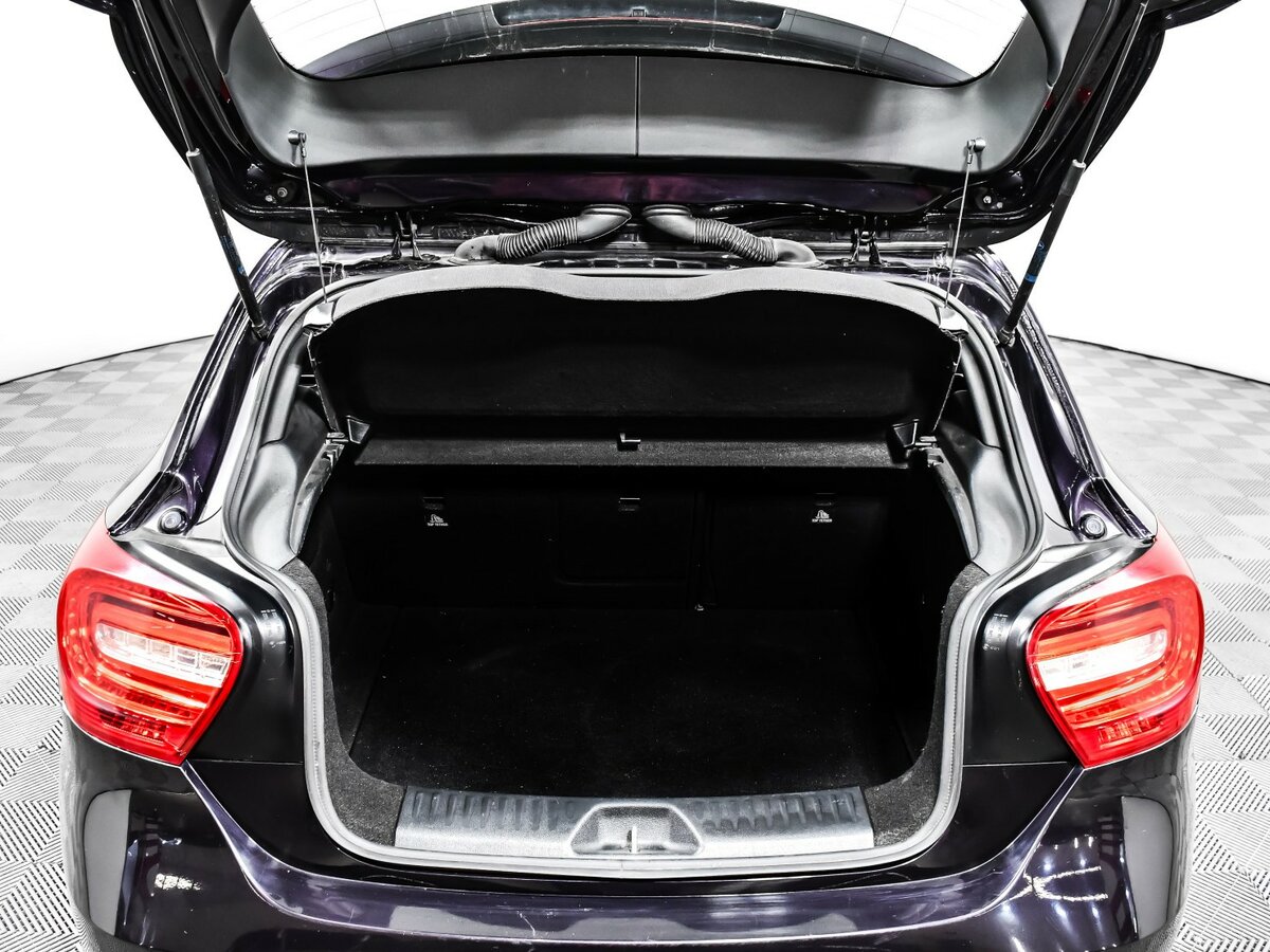 Б/У Мерседес-Бенц А-Класс 2014 года. Фото: #12