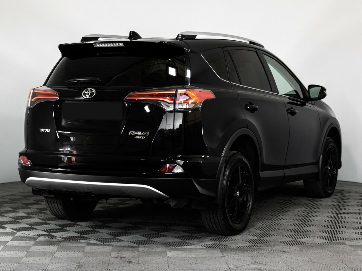 Б/У Тойота Рав4 2017 года. Фото: #5