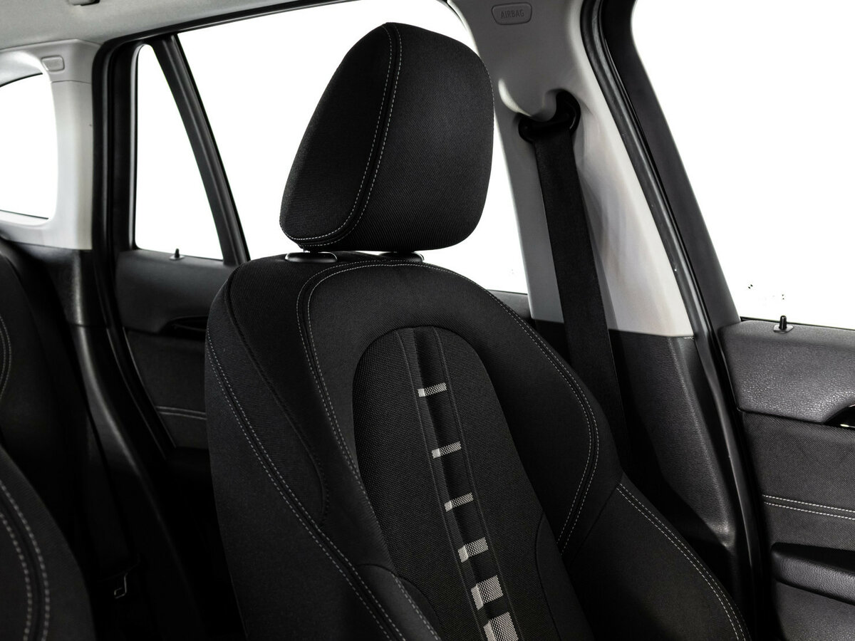 Б/У БМВ Икс1 2017 года. Фото: #16