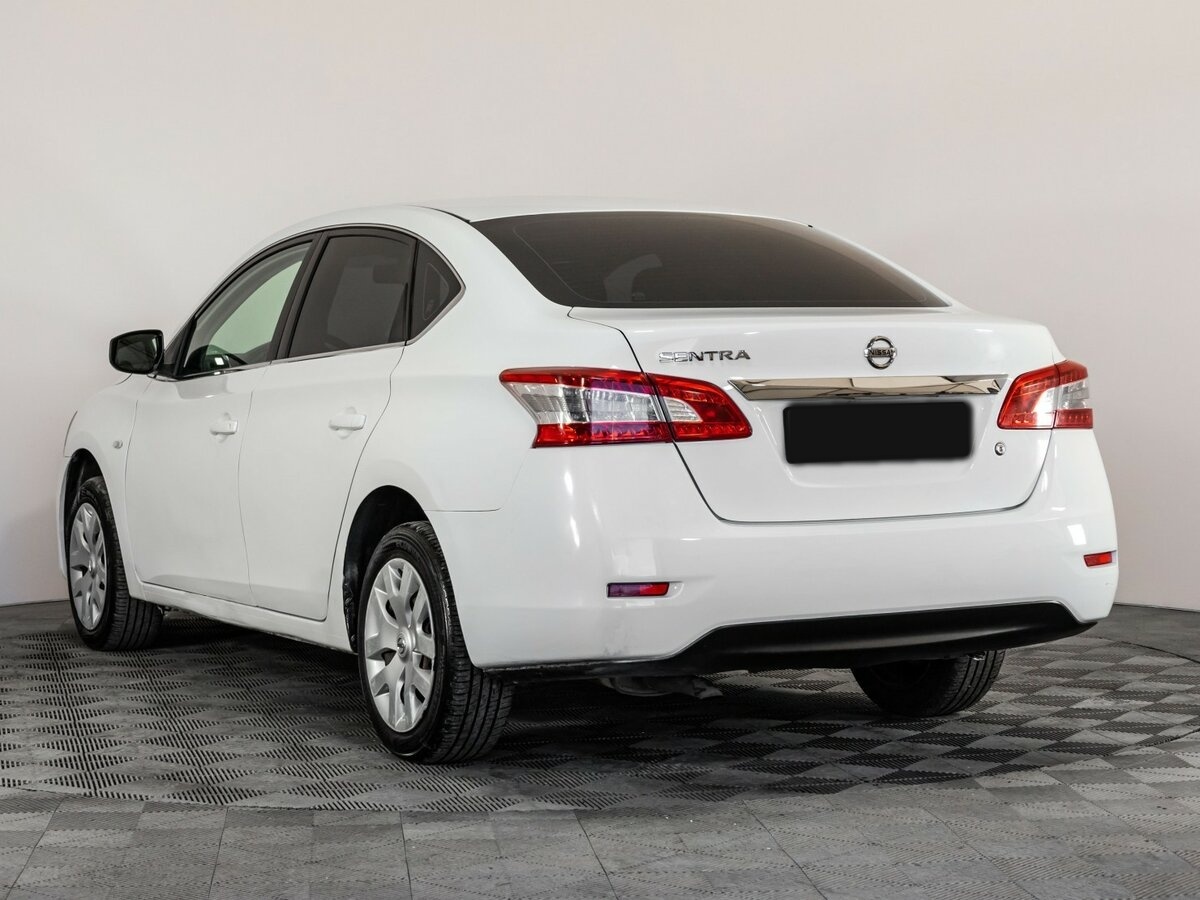 Б/У Ниссан Сентра 2015 года. Фото: #5