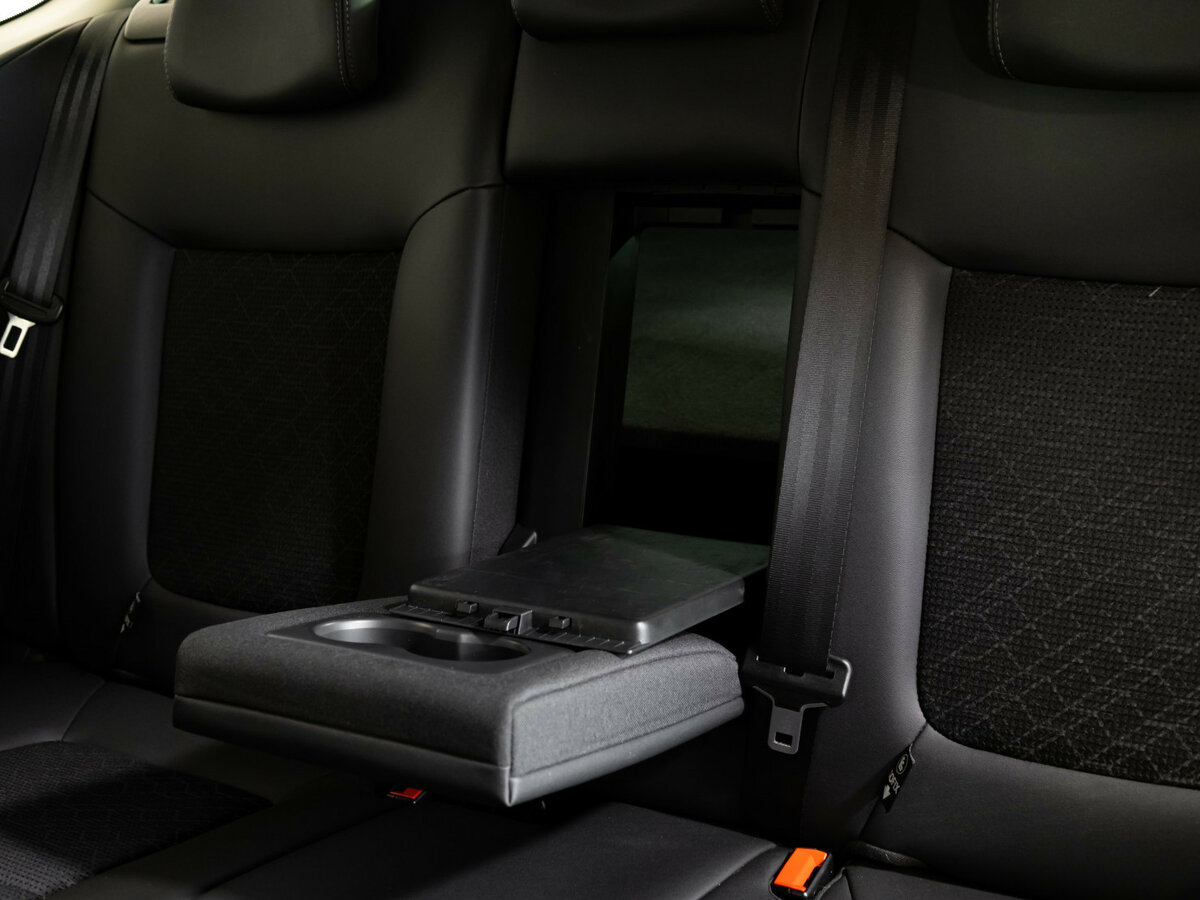 Б/У Пежо 3008 2014 года. Фото: #13