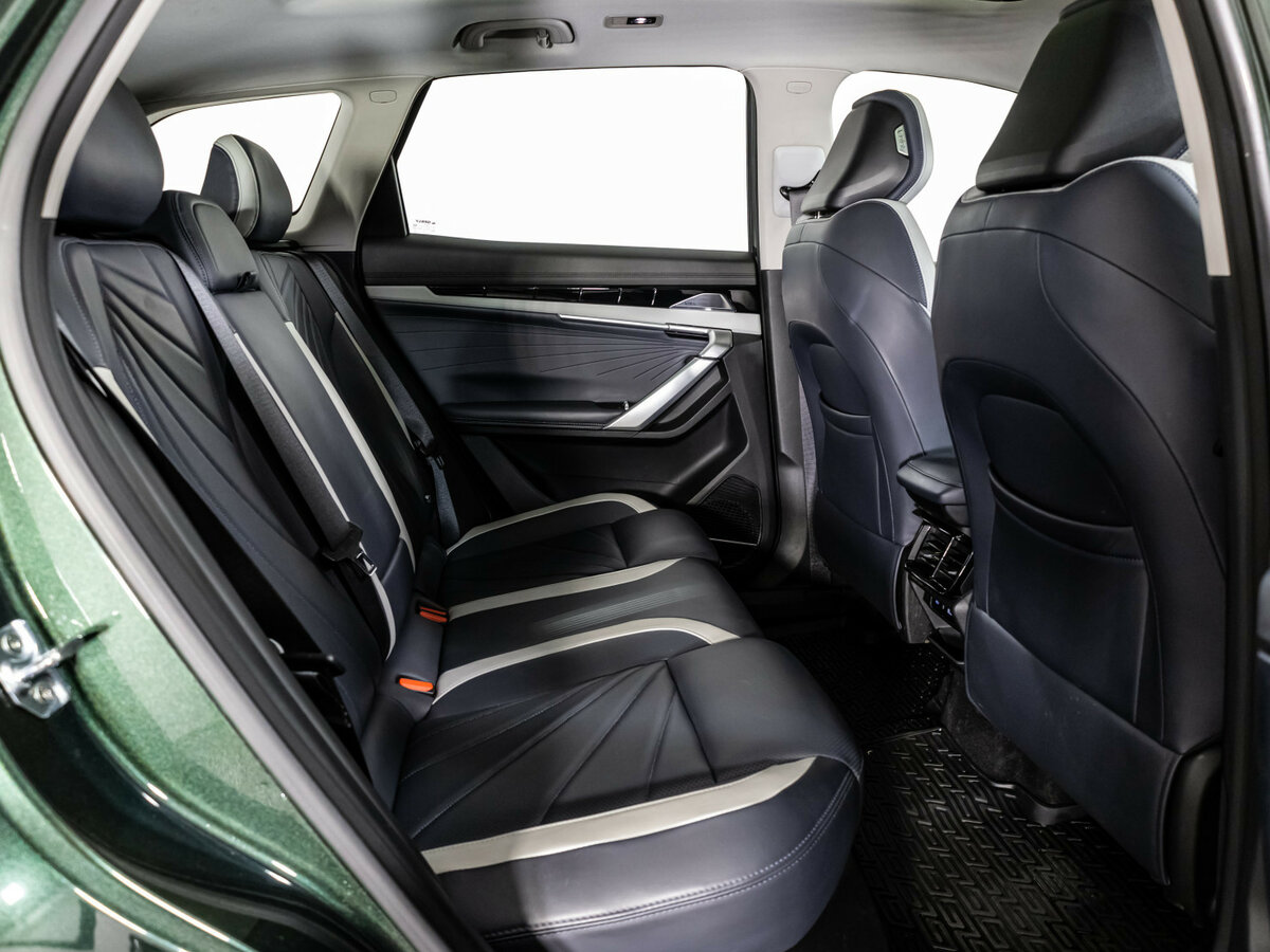 Б/У Джили Атлас 2023 года. Фото: #16