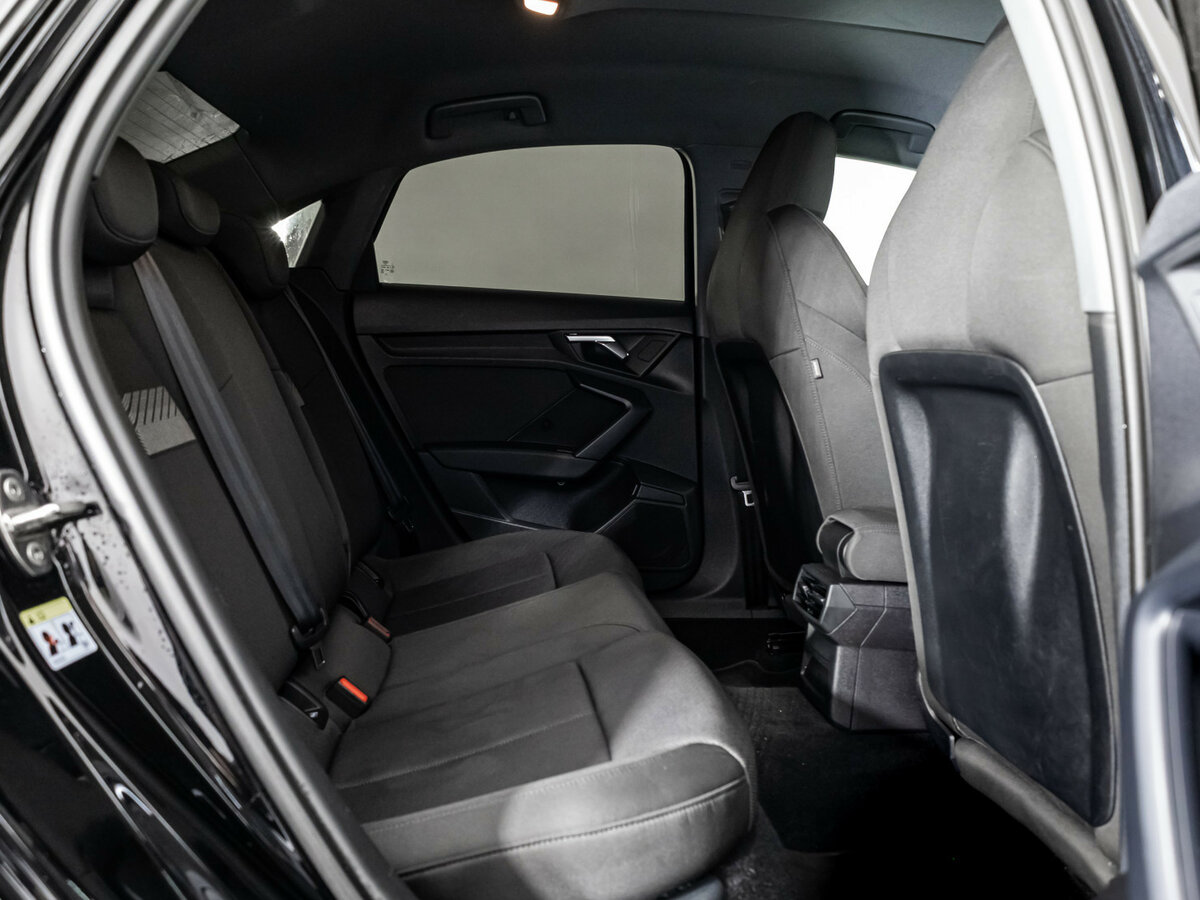 Б/У Ауди А3 2021 года. Фото: #16