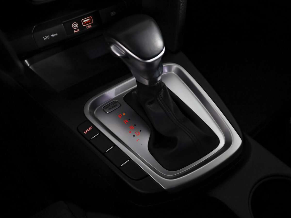 Б/У Киа Сид 2018 года. Фото: #17