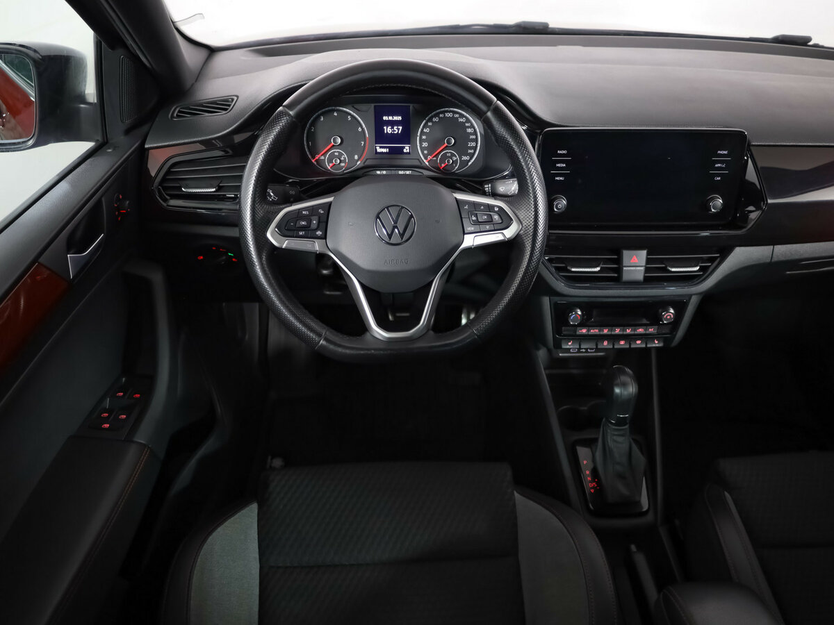 Б/У Фольксваген Поло 2021 года. Фото: #8