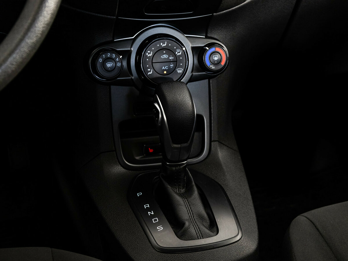 Б/У Форд Фиеста 2016 года. Фото: #9