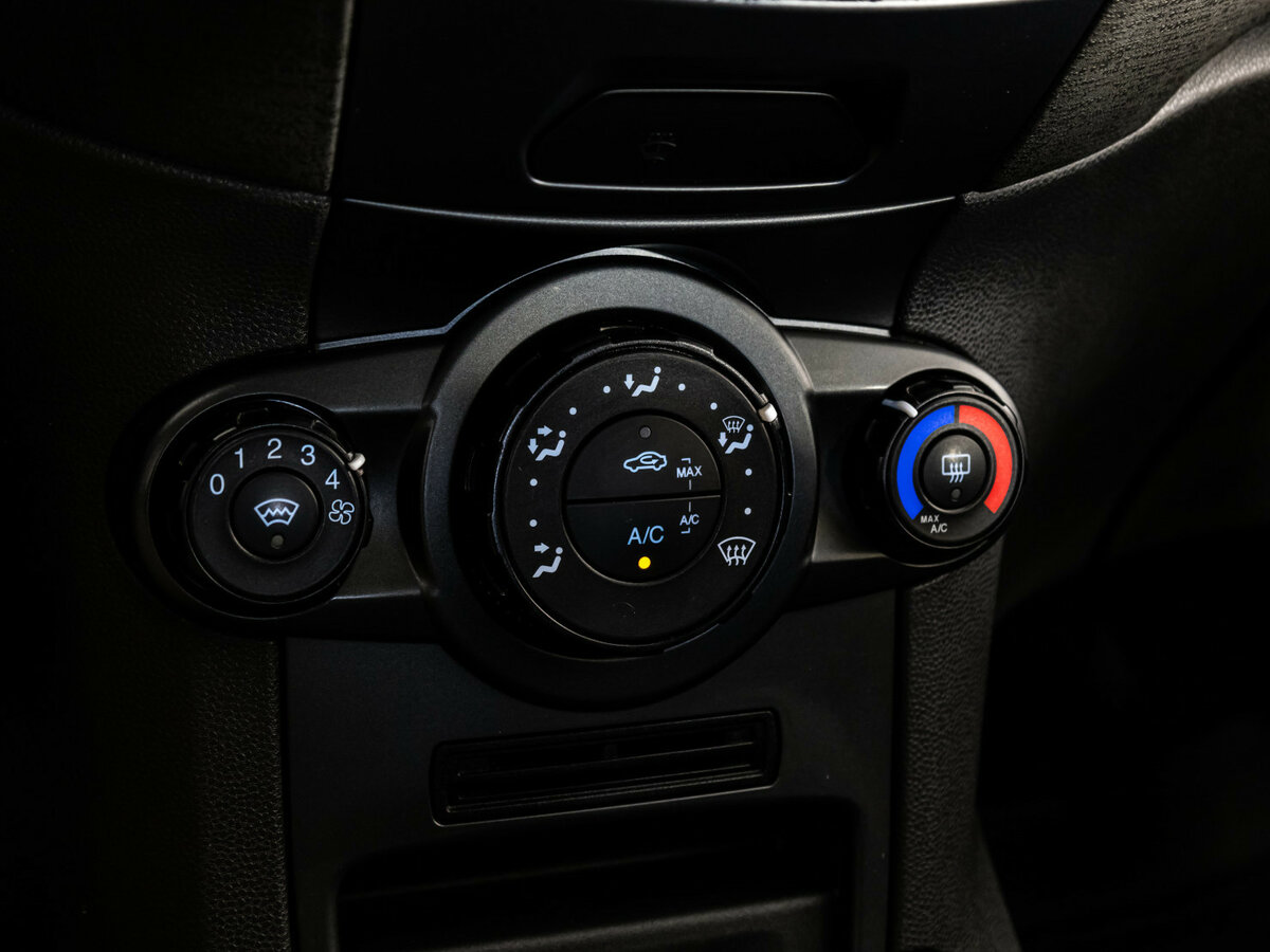 Б/У Форд Фиеста 2016 года. Фото: #10