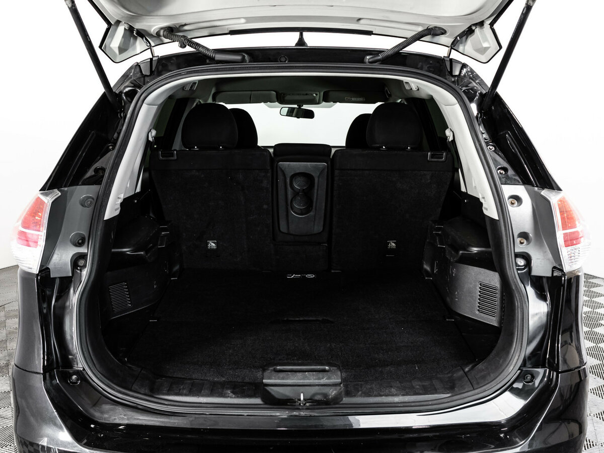 Б/У Ниссан Икс-Трейл 2016 года. Фото: #10