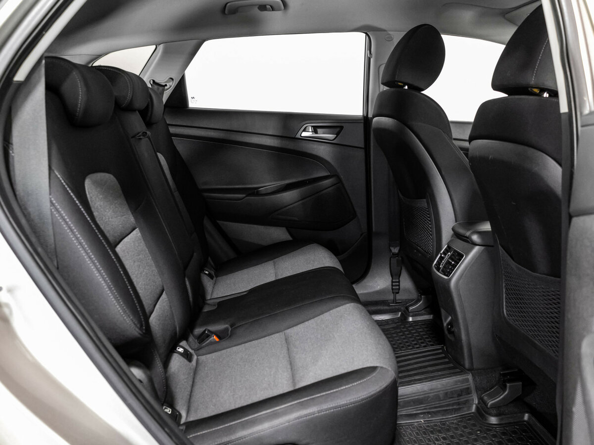 Б/У Хендай Туксон 2018 года. Фото: #13