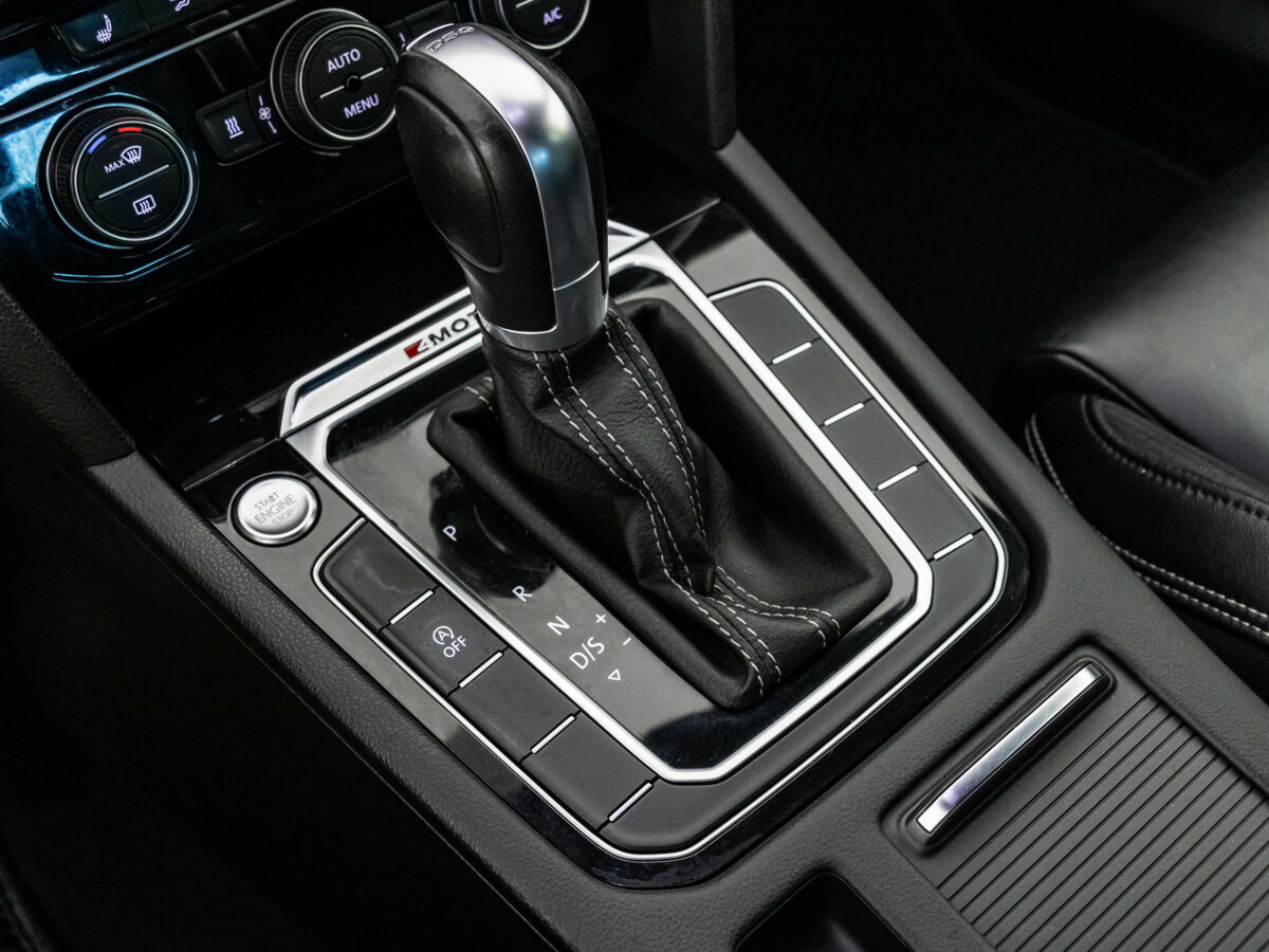 Б/У Фольксваген Пассат 2018 года. Фото: #18