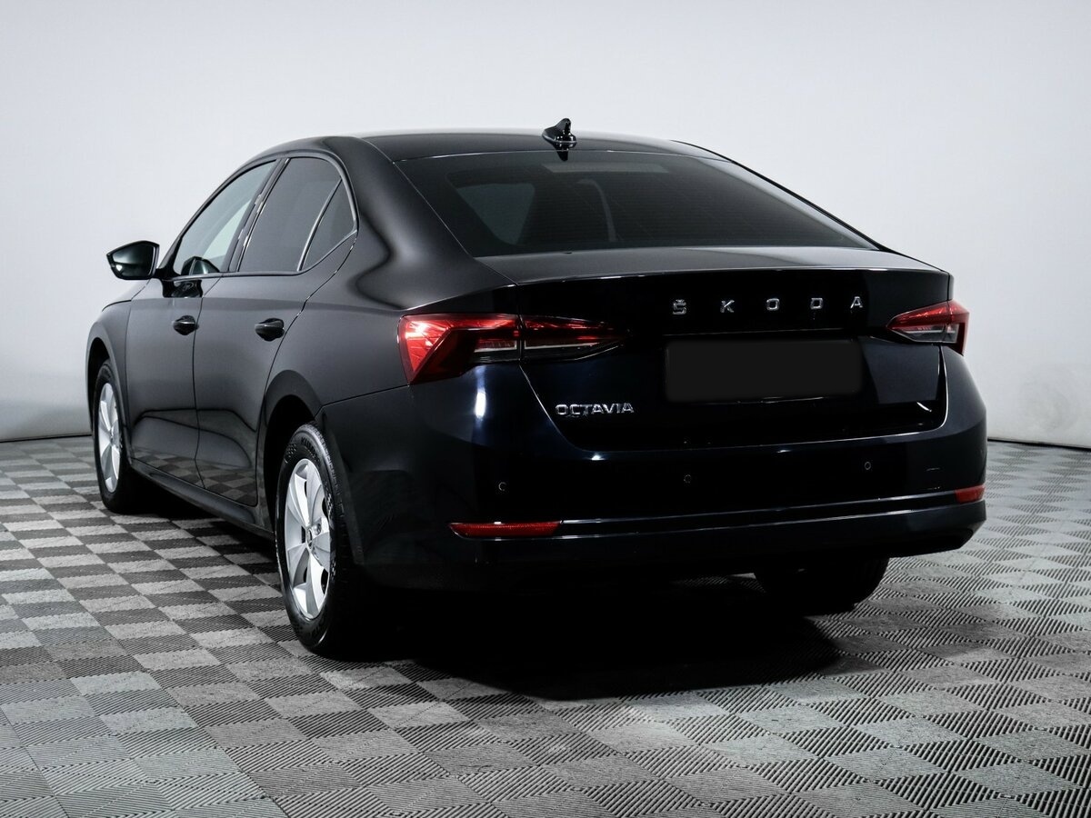 Б/У Шкода Октавия 2020 года. Фото: #5