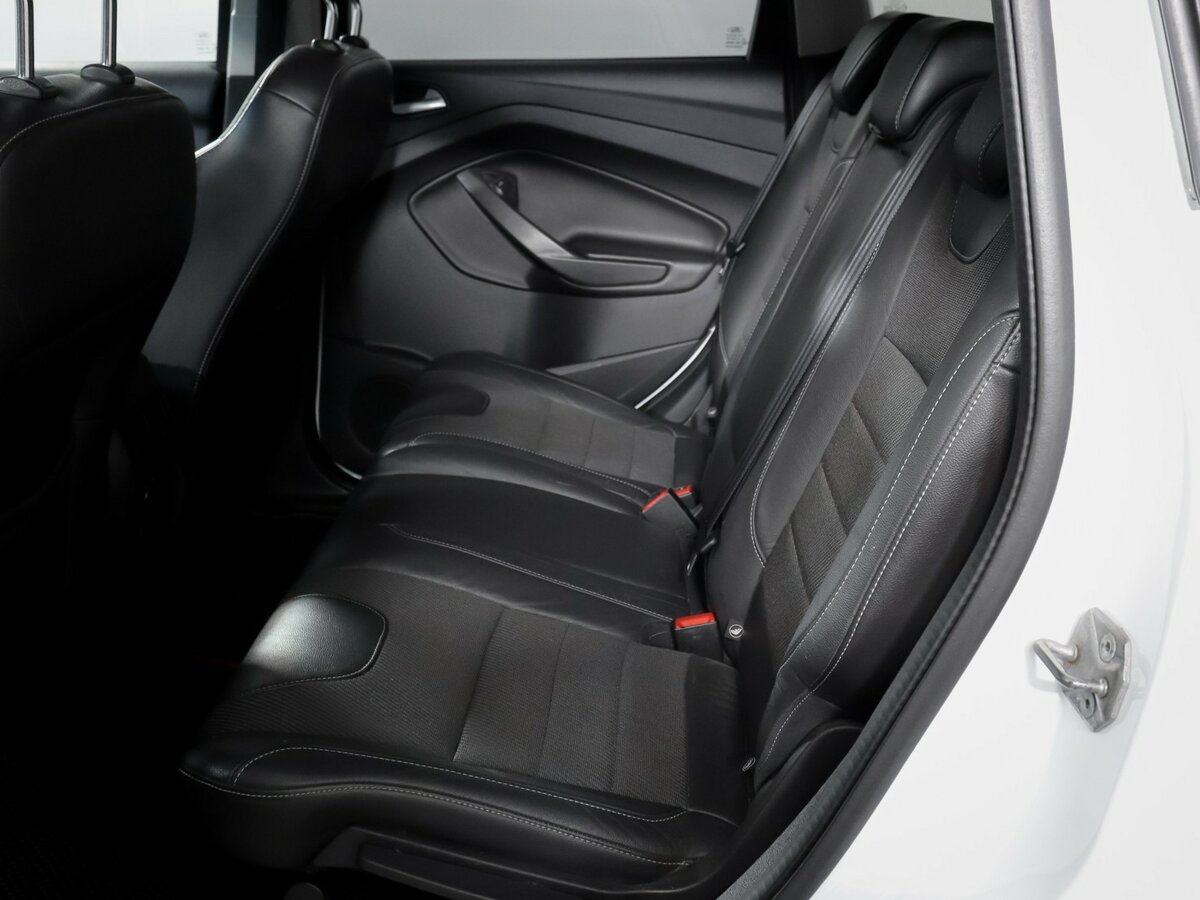 Б/У Форд Куга 2014 года. Фото: #7