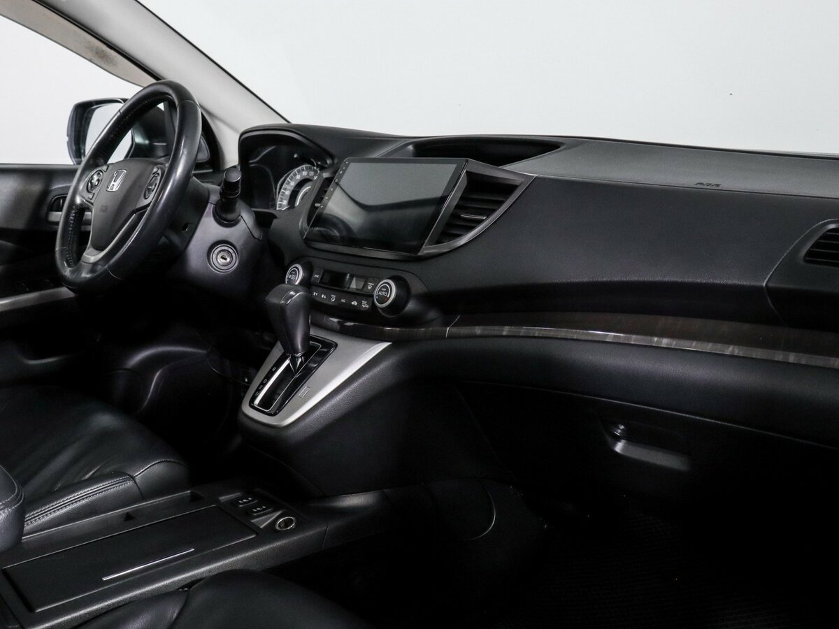 Б/У Хонда ЦР-В 2014 года. Фото: #6