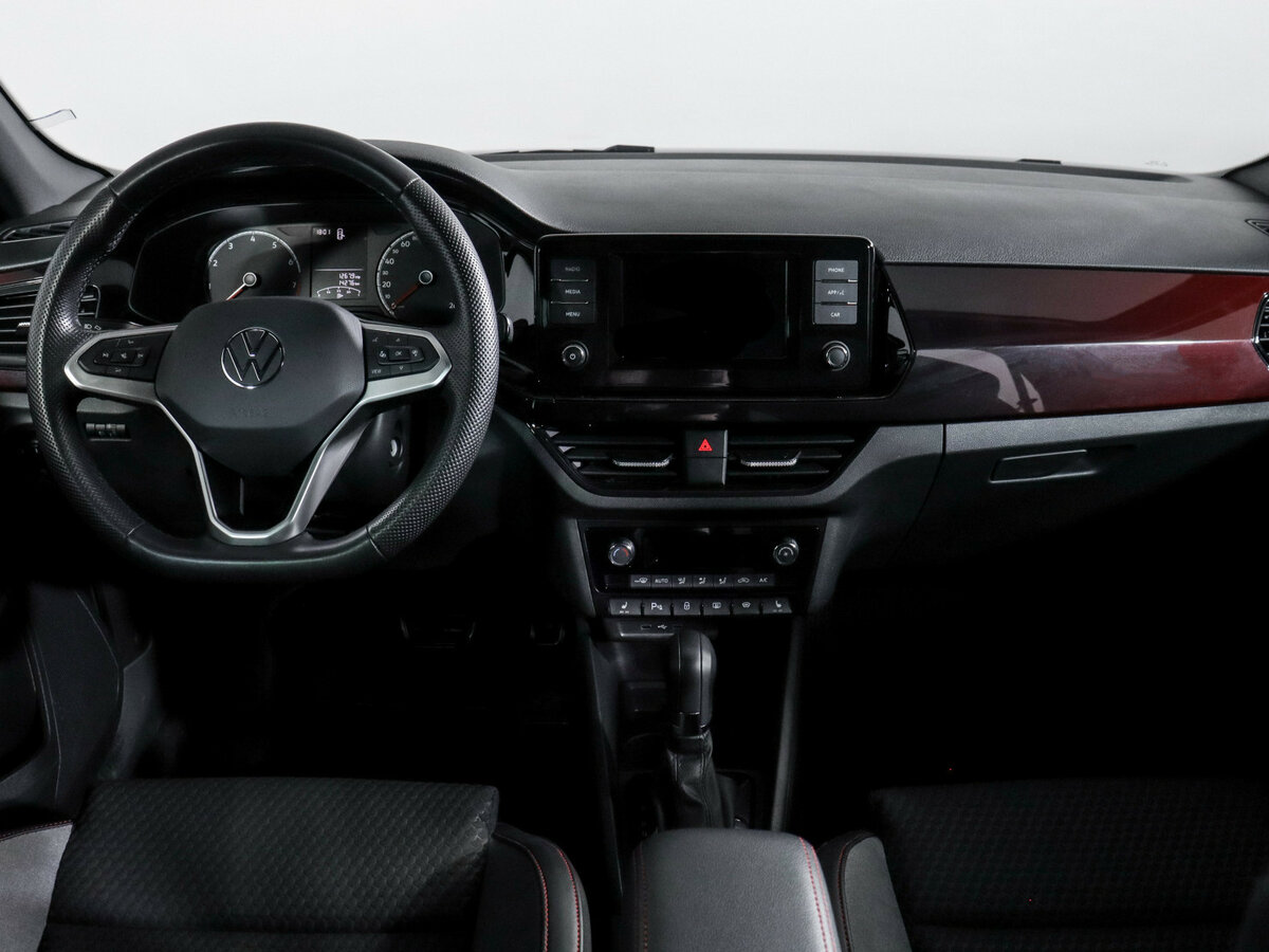 Б/У Фольксваген Поло 2021 года. Фото: #9