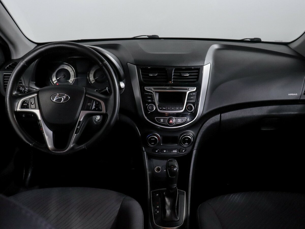 Б/У Хендай Солярис 2015 года. Фото: #9