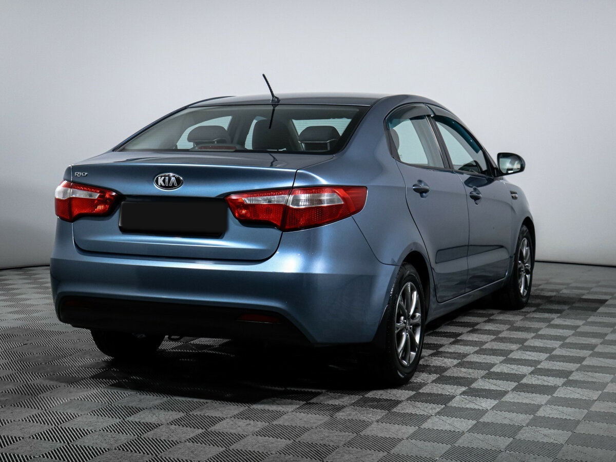 Б/У Киа Рио 2013 года. Фото: #3