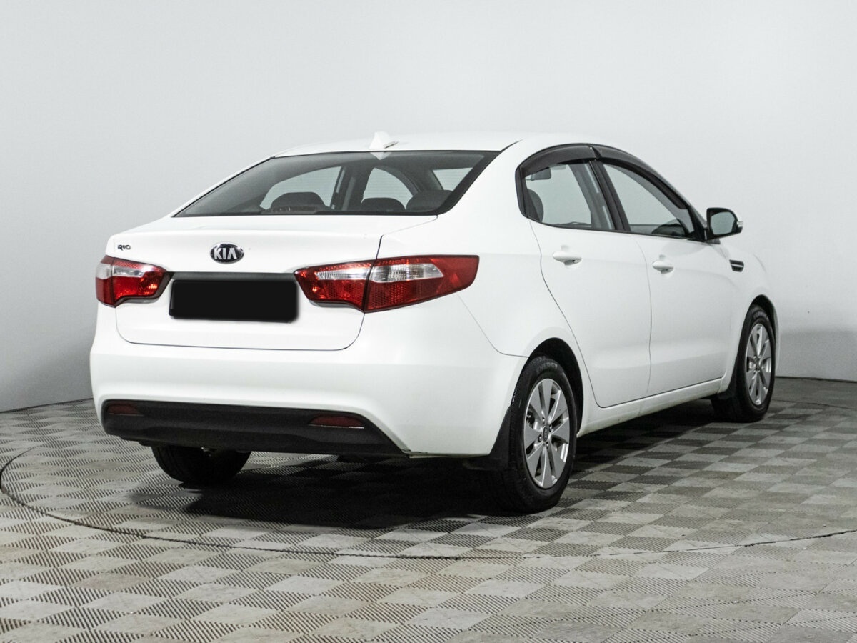 Б/У Киа Рио 2013 года. Фото: #4