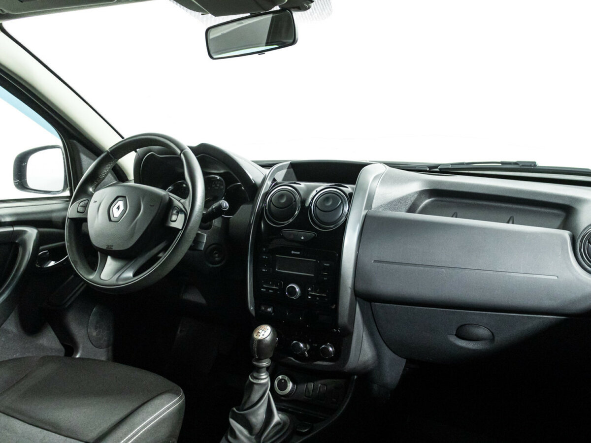 Б/У Рено Дастер 2017 года. Фото: #8