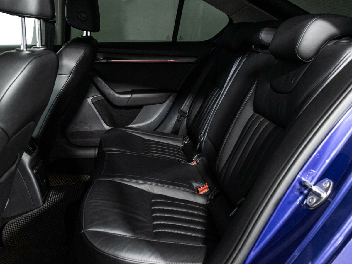 Б/У Шкода Октавия 2019 года. Фото: #9