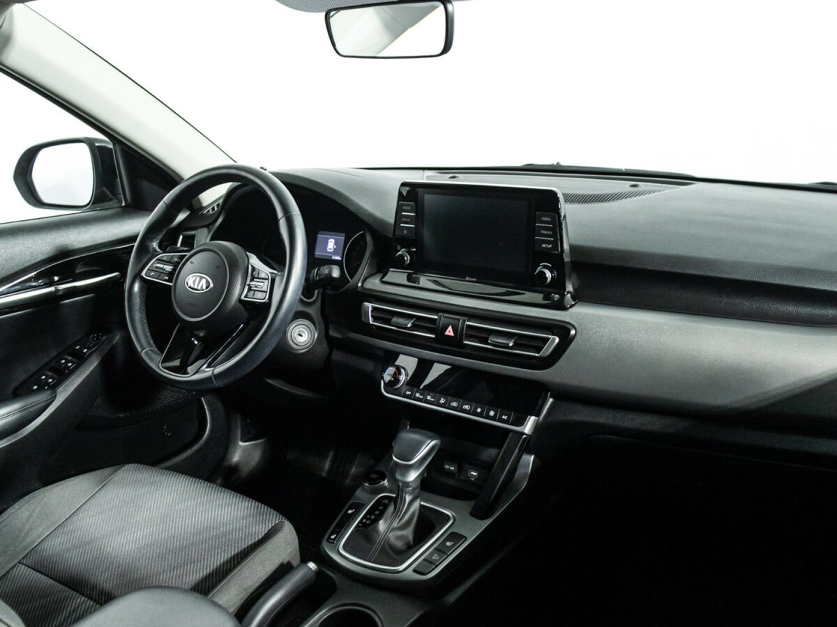 Б/У Киа Сельтос 2021 года. Фото: #8