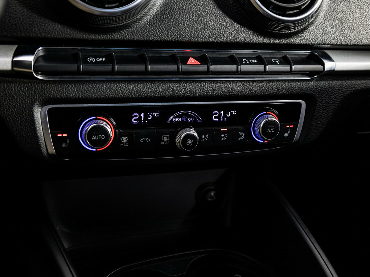 Б/У Ауди А3 2014 года. Фото: #16