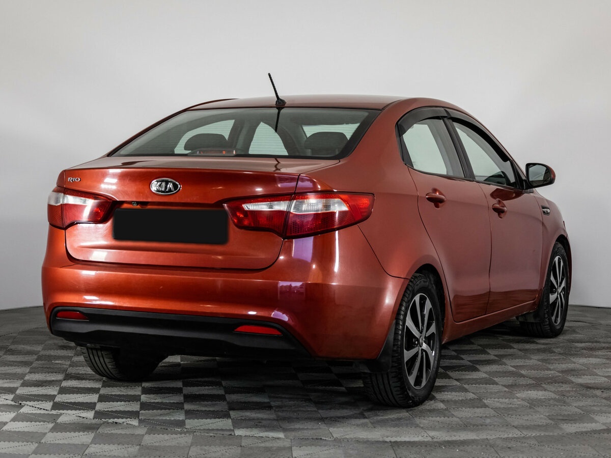 Б/У Киа Рио 2012 года. Фото: #3