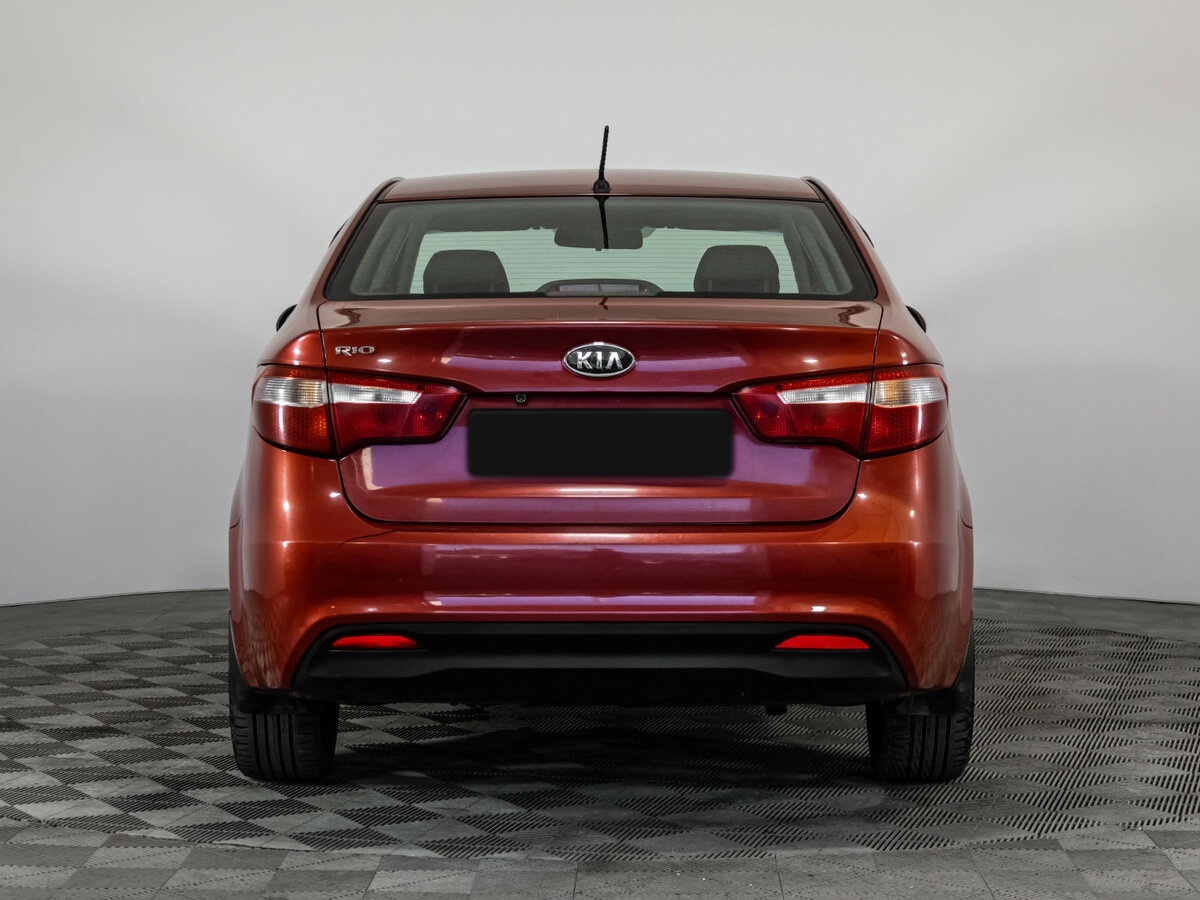 Б/У Киа Рио 2012 года. Фото: #4