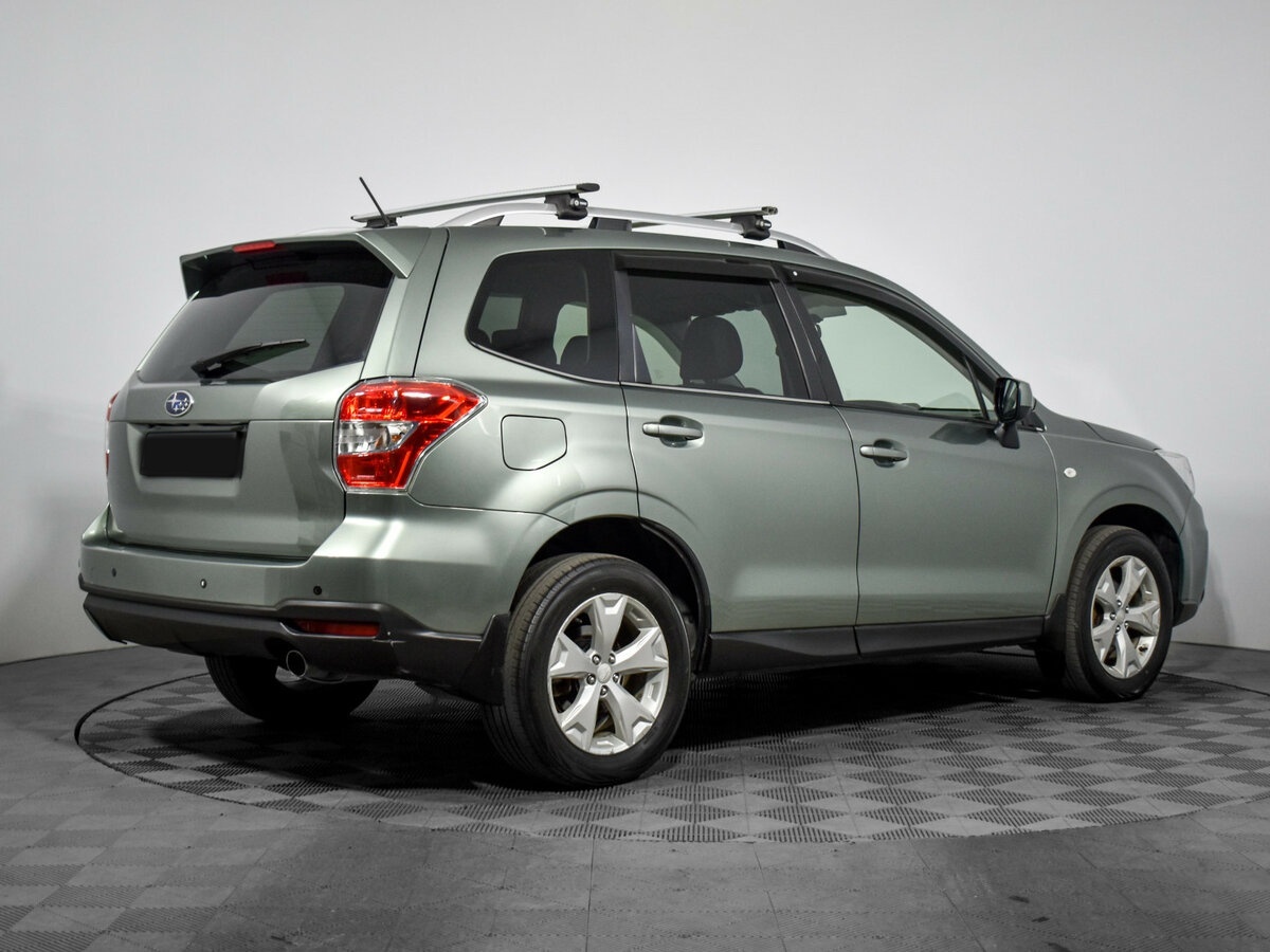 Б/У Субару Форестер 2014 года. Фото: #3
