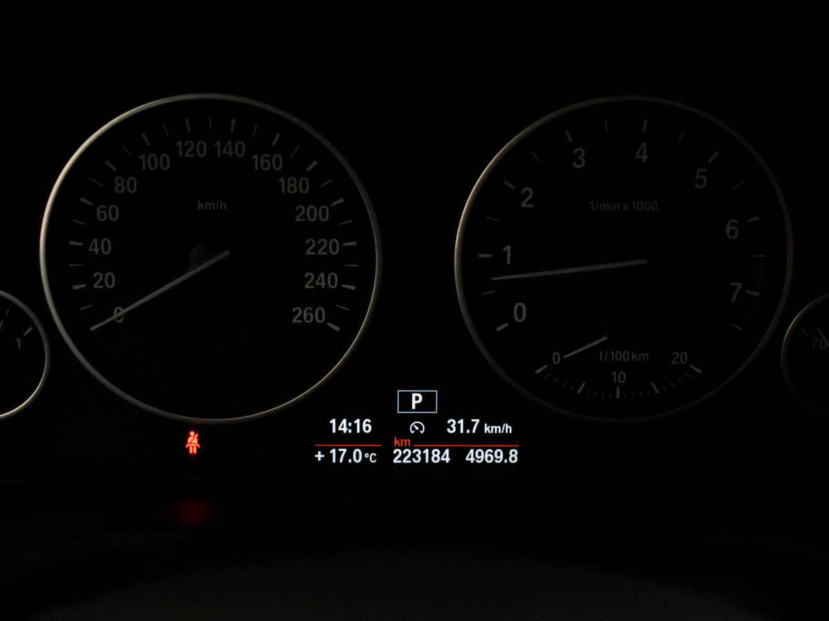 Б/У БМВ Икс3 2013 года. Фото: #14