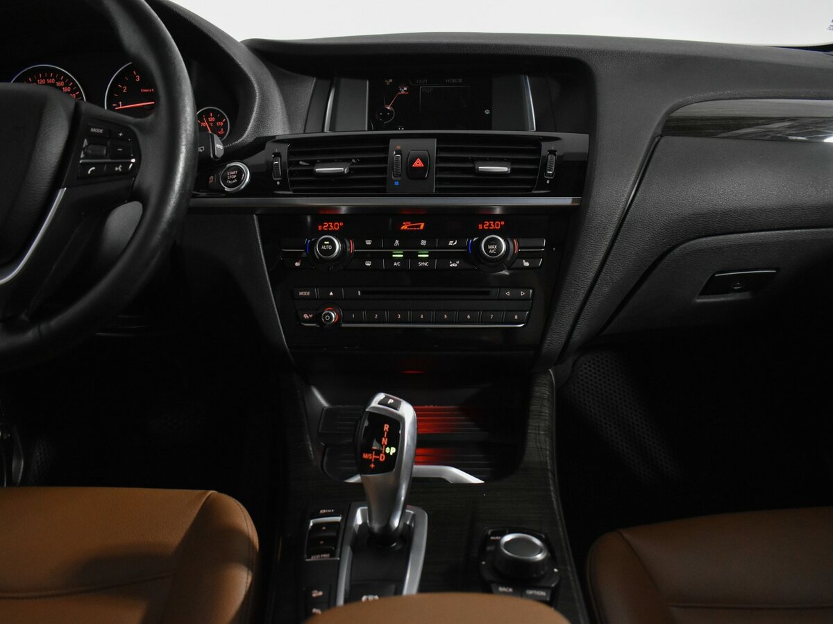 Б/У БМВ Икс3 2016 года. Фото: #13