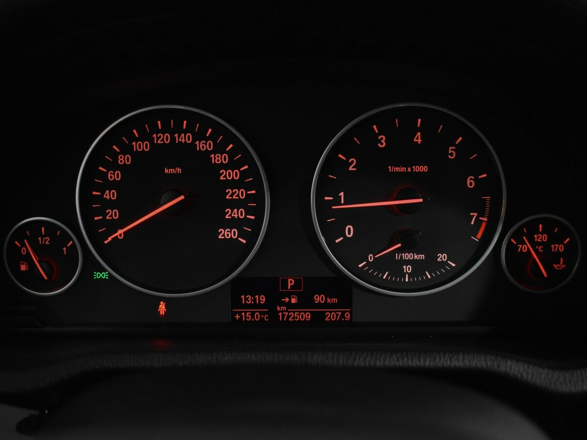 Б/У БМВ Икс3 2016 года. Фото: #16