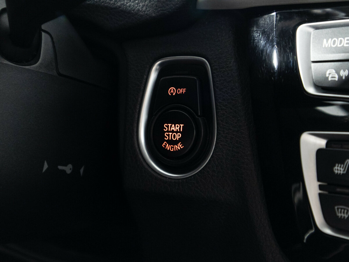 Б/У БМВ 3 серии 2017 года. Фото: #13