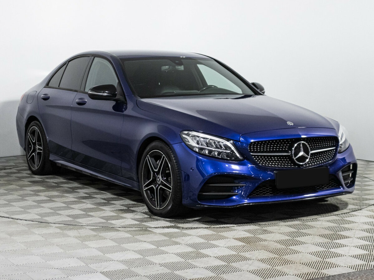 Б/У Мерседес-Бенц Ц-Класс 2018 года. Фото: #2