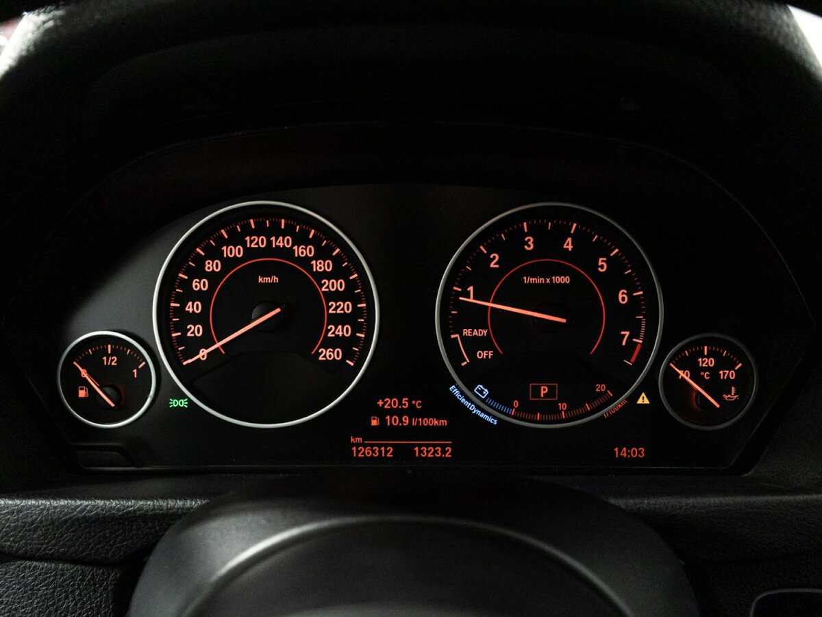 Б/У БМВ 3 серии 2016 года. Фото: #11